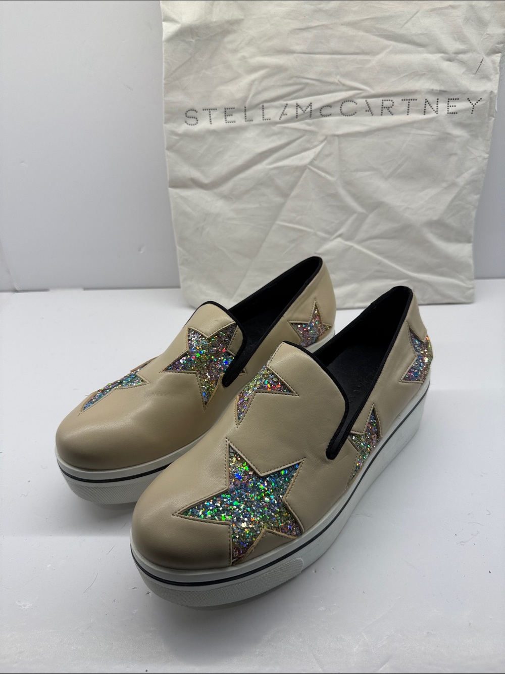 Stella McCartney Beige Platform Slip-On Sneakers with Multicolor Glitter Stars